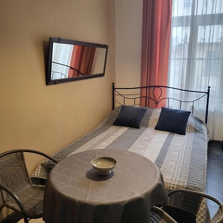 Pension Sunflower Prague Luaran gambar